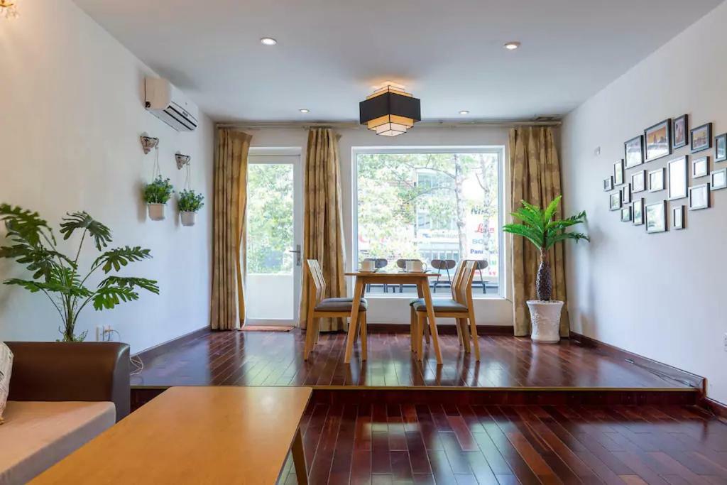 The Wooden Apartments - In The Heart Of Ben Thanh Хошимін Екстер'єр фото