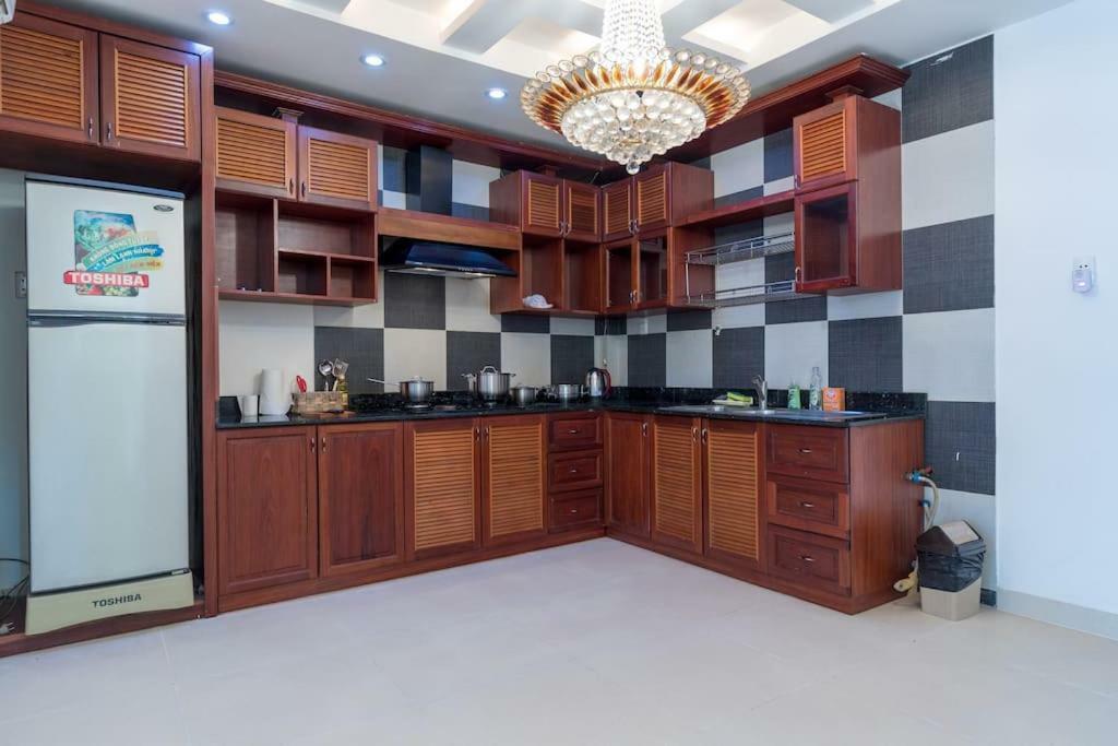 The Wooden Apartments - In The Heart Of Ben Thanh Хошимін Екстер'єр фото