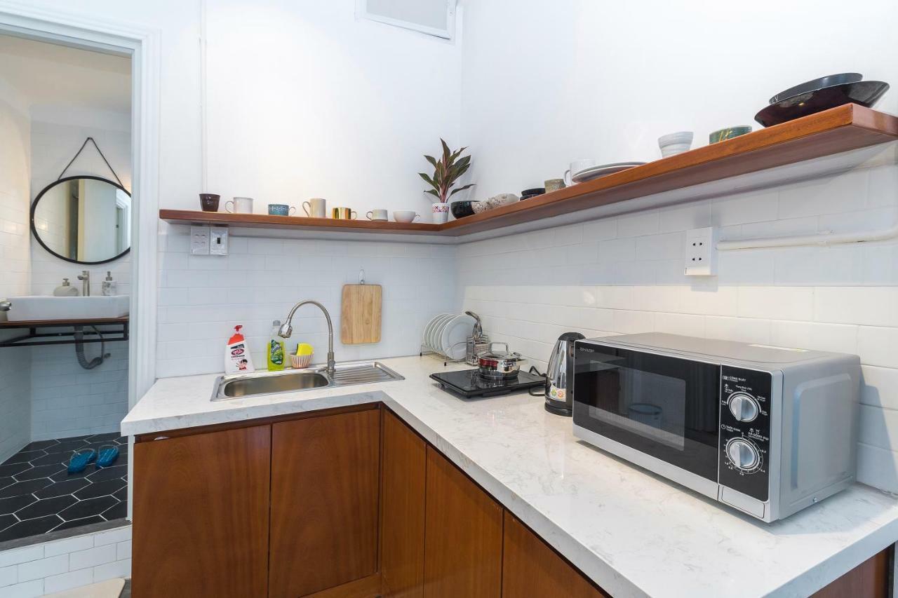 The Wooden Apartments - In The Heart Of Ben Thanh Хошимін Номер фото
