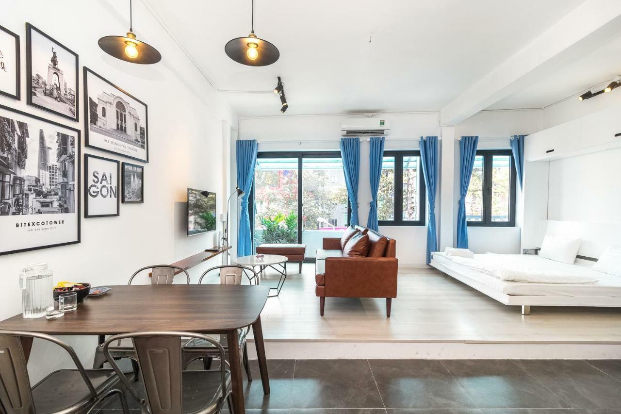The Wooden Apartments - In The Heart Of Ben Thanh Хошимін Номер фото